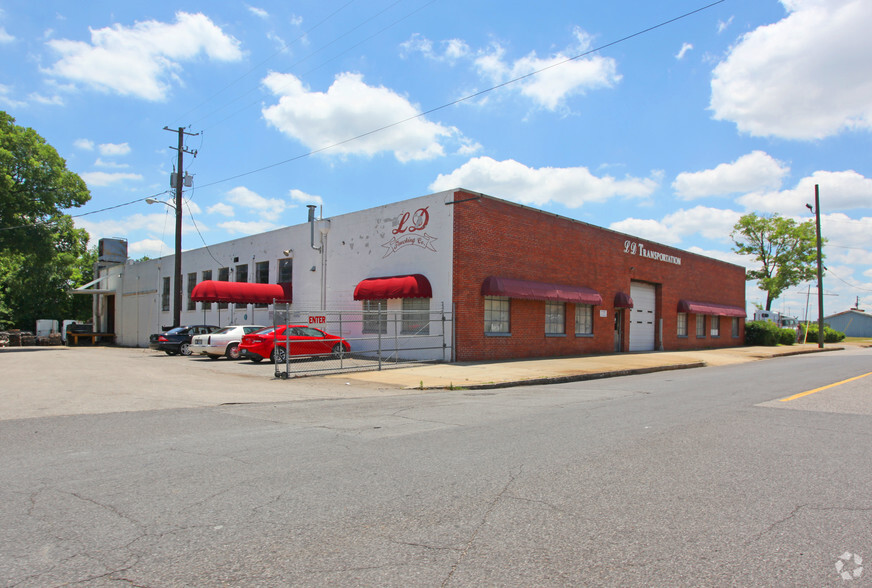 3131 Richard Arrington Jr Blvd N, Birmingham, AL for rent - Primary Photo - Image 1 of 5