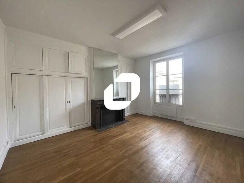 Office in Bordeaux to rent - Interior Photo - Image 3 of 15