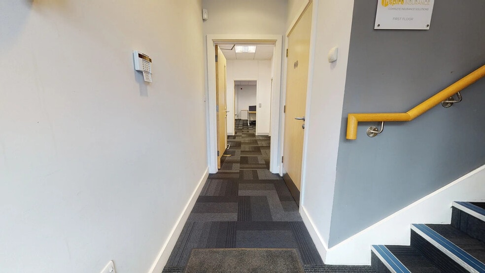 Siskin Pky E, Coventry for sale - Matterport 3D Scan - Image 2 of 12