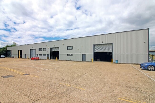 More details for 5-8 Cartwright Rd, Stevenage - Industrial to Rent