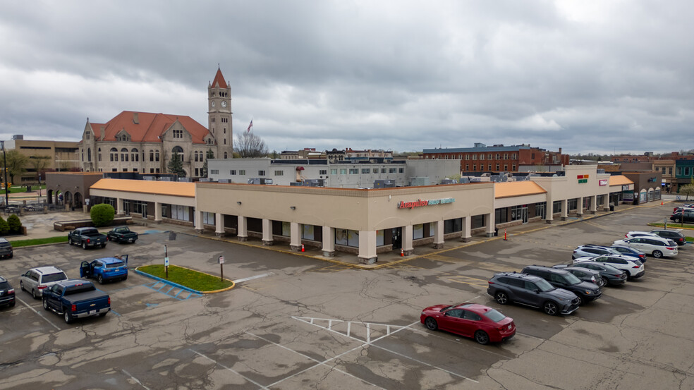 44-124 Xenia Towne Sq, Xenia, OH for rent - Building Photo - Image 3 of 8