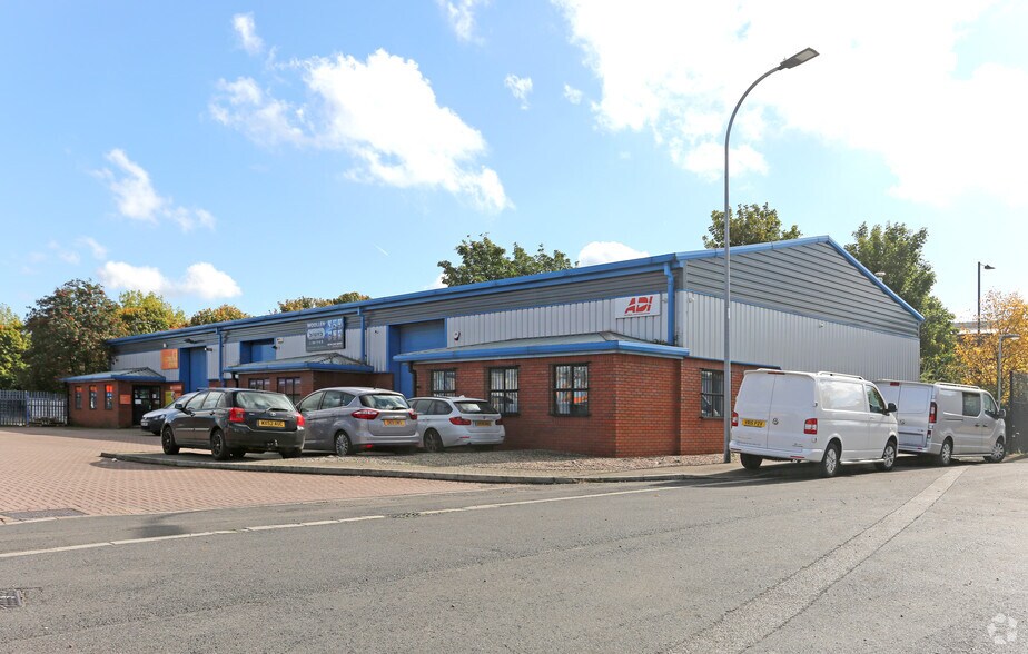 Dannemora Dr, Sheffield for sale - Primary Photo - Image 1 of 1