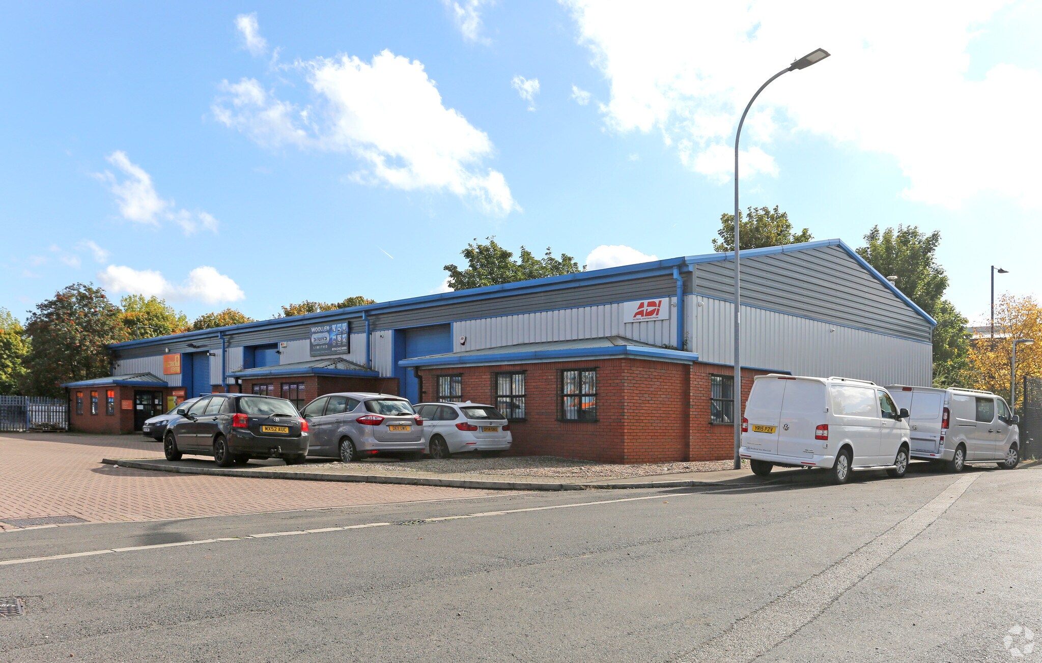 Dannemora Dr, Sheffield for sale Primary Photo- Image 1 of 1