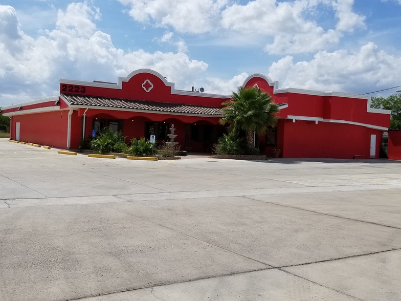 2223-2235 Central Blvd, Brownsville, TX for sale - Primary Photo - Image 1 of 1