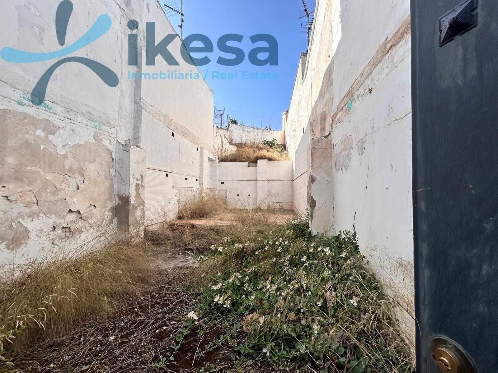 Land in Archidona, Málaga for sale Building Photo- Image 1 of 11