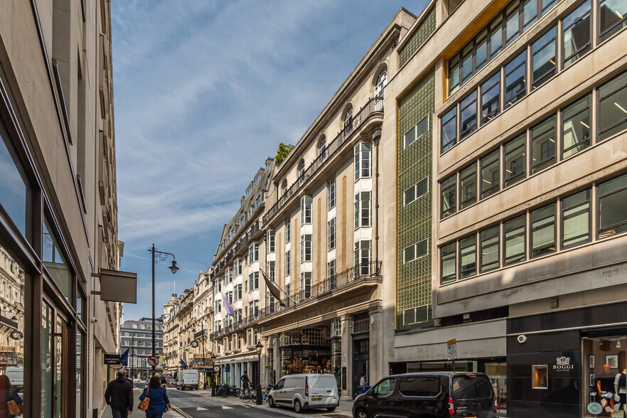 52 Jermyn St, London to rent - Primary Photo - Image 1 of 12