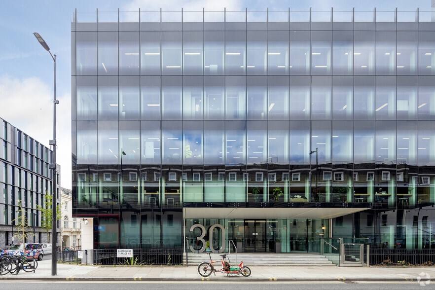 30 Eastbourne Ter, London to rent - Building Photo - Image 2 of 2