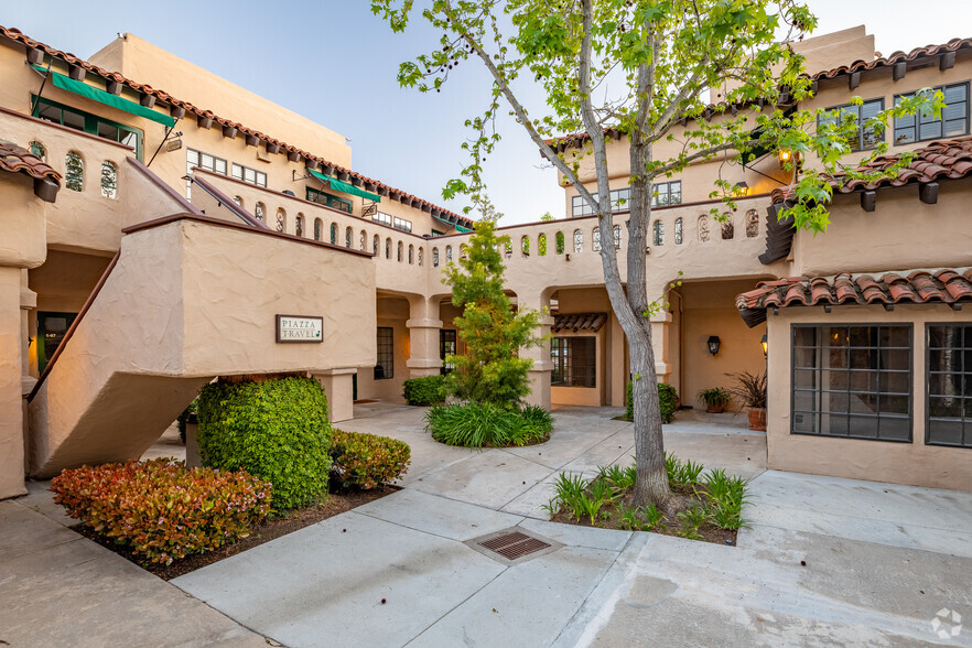 16236 San Dieguito Rd, Rancho Santa Fe, CA for rent - Building Photo - Image 3 of 19