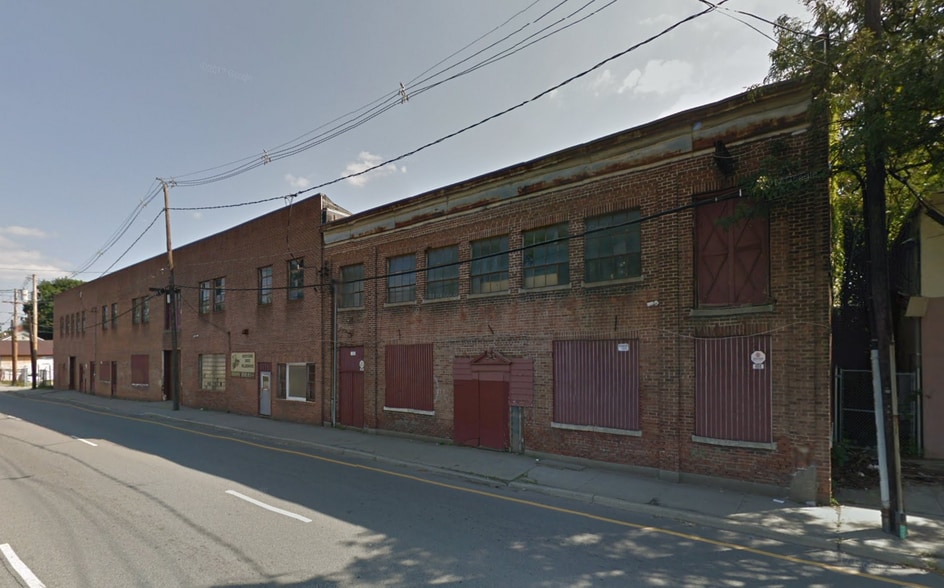 400-404 Maple St, Poughkeepsie, NY for sale - Building Photo - Image 1 of 5