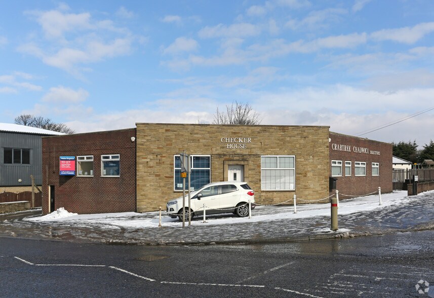 86 Richardshaw Ln, Pudsey for sale - Primary Photo - Image 1 of 1