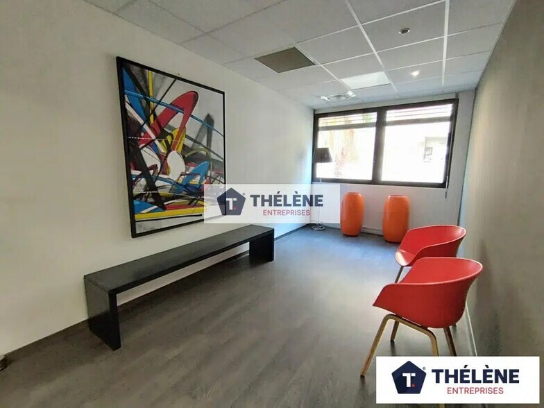 Office in Montpellier to rent - Interior Photo - Image 1 of 10