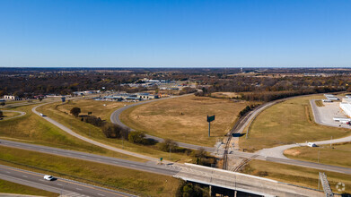 655 Michelin Rd, Ardmore, OK for sale Primary Photo- Image 1 of 1