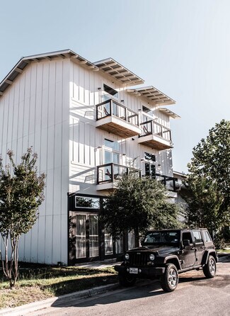 More details for 1147 N Academy Ave, New Braunfels, TX - Retail to Rent