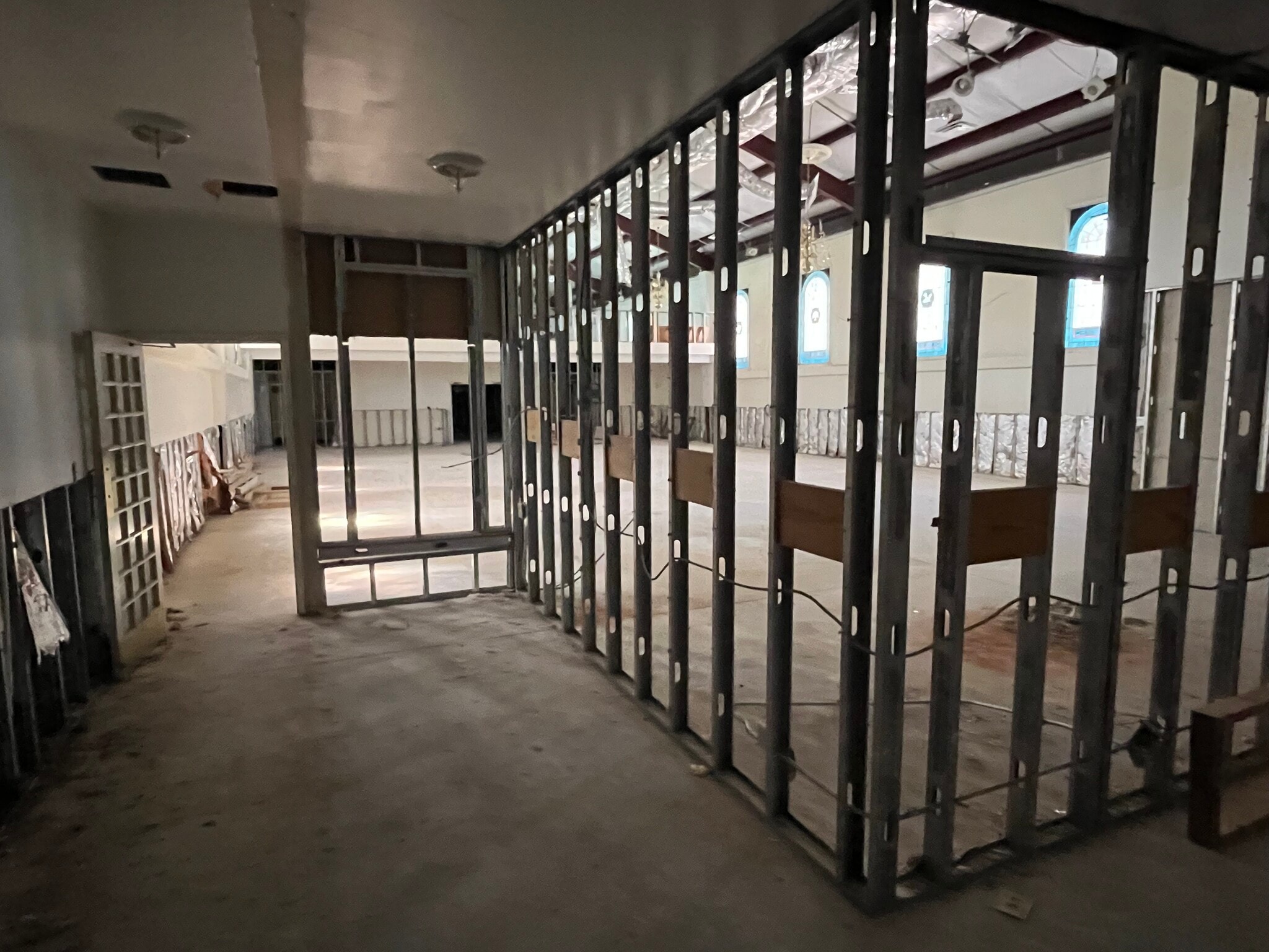 688 Donald Lee Hollowell Pkwy NW, Atlanta, GA to rent Interior Photo- Image 1 of 4