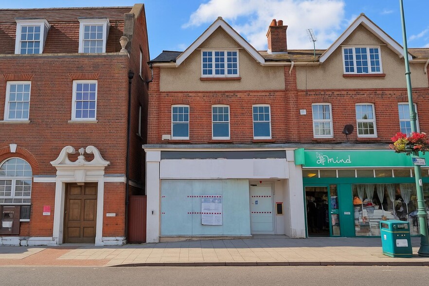 120 Station Rd, New Milton to rent - Building Photo - Image 1 of 5