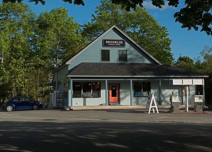 4 Reach Road, Brooklin 04616 Brooklin General Store UK