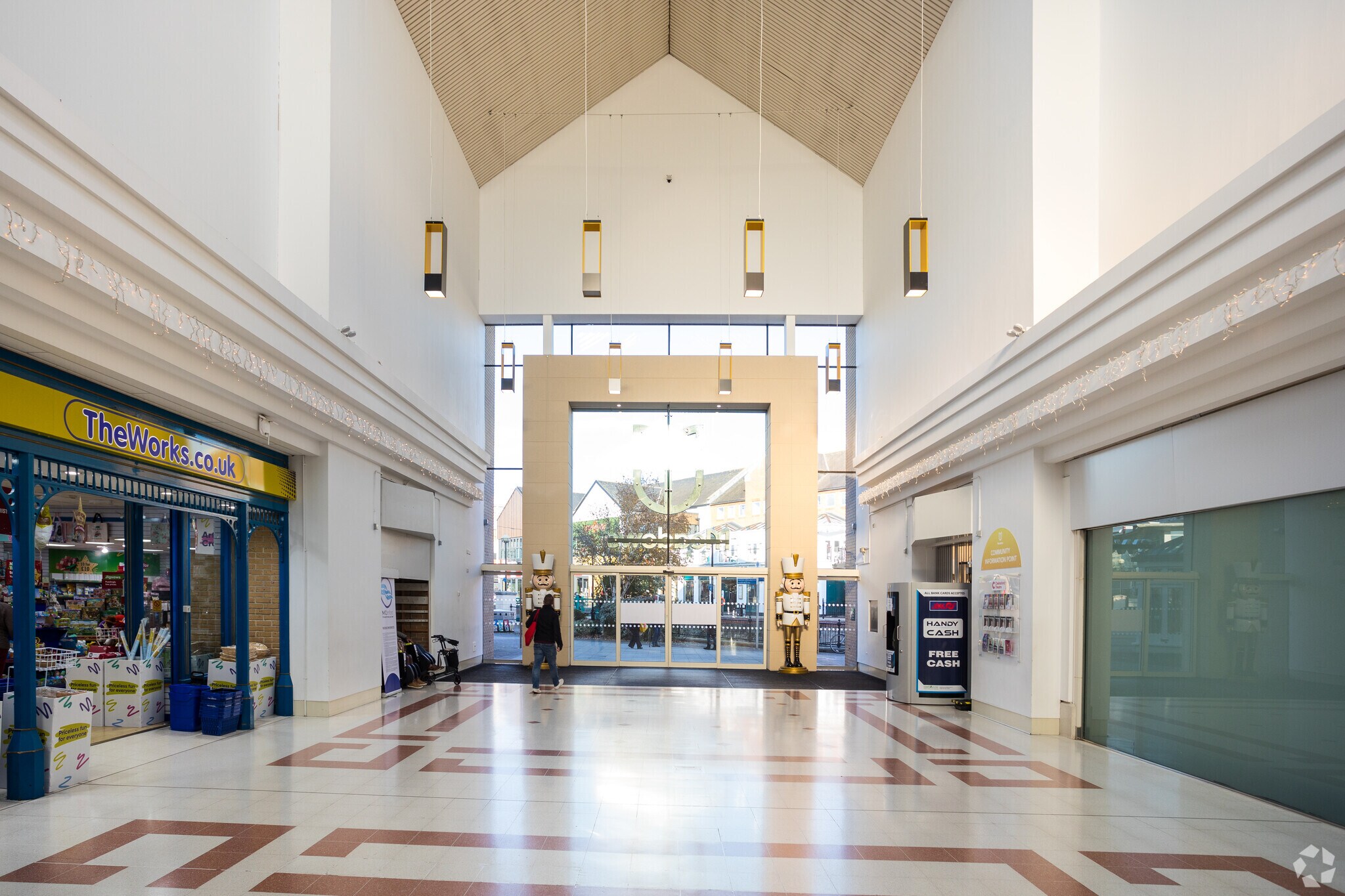 The Meadows, Chelmsford for sale Interior Photo- Image 1 of 1