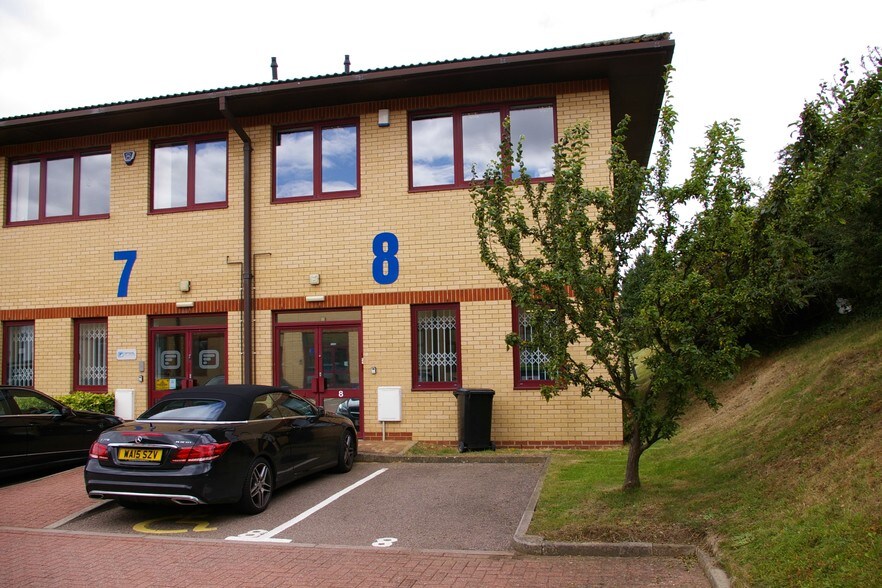 Wenman Rd, Thame for sale - Building Photo - Image 1 of 1