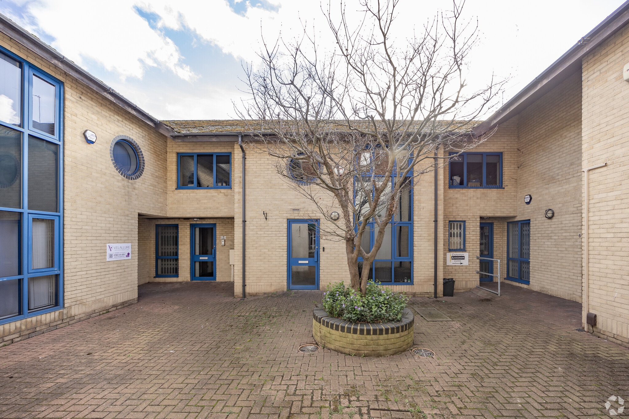 Bath Rd, Cheltenham to rent Primary Photo- Image 1 of 7