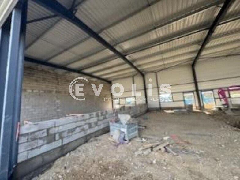 Light Industrial in Charvieu-Chavagneux for sale - Building Photo - Image 2 of 26