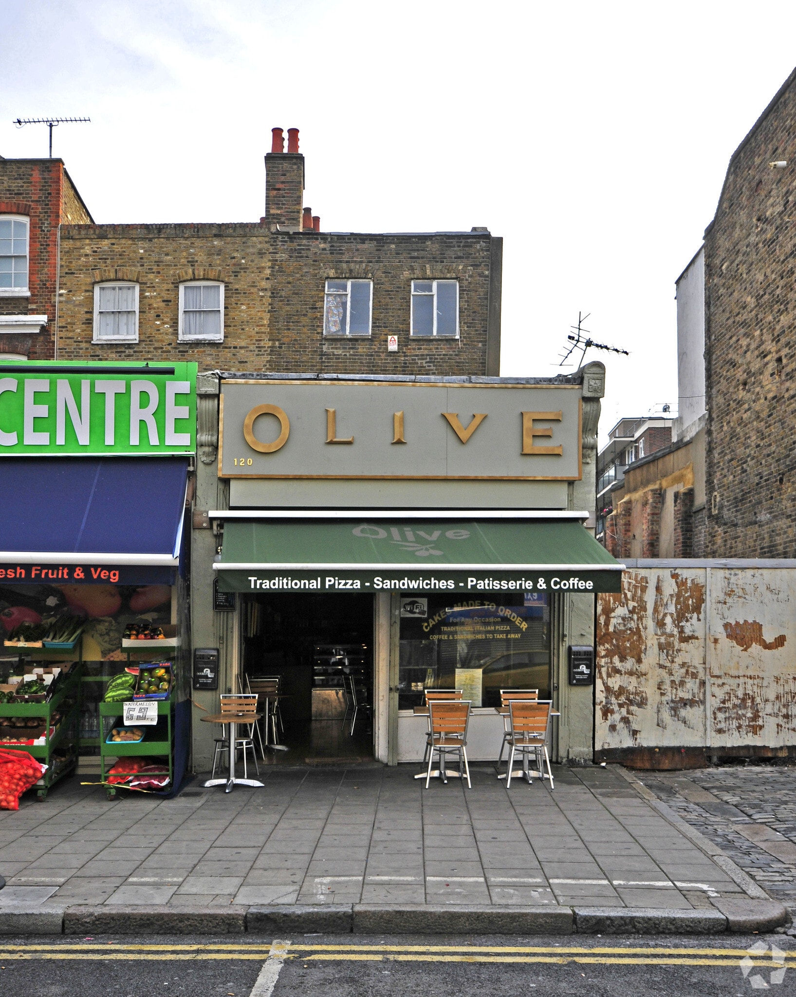 120 Hoxton St, London to rent Building Photo- Image 1 of 11