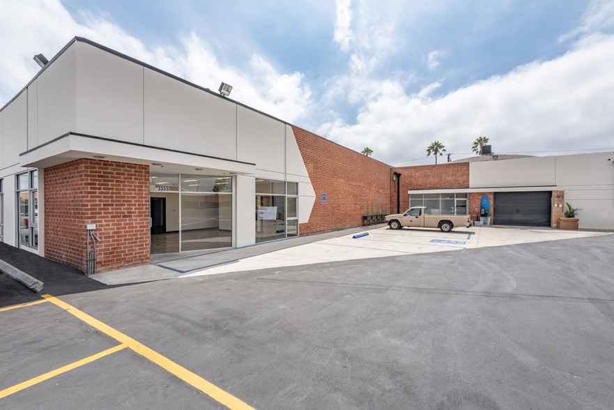 3355 W El Segundo Blvd, Hawthorne, CA for rent - Building Photo - Image 2 of 9