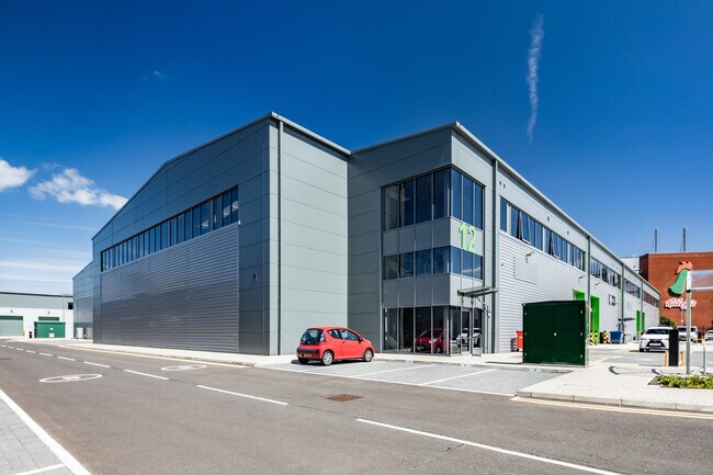 More details for 103 Barton Dock Rd, Manchester - Industrial to Rent