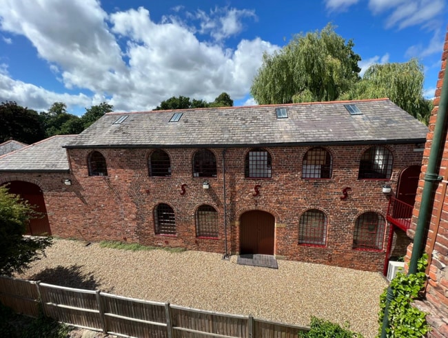 More details for Church St, Oswestry - Office for Sale
