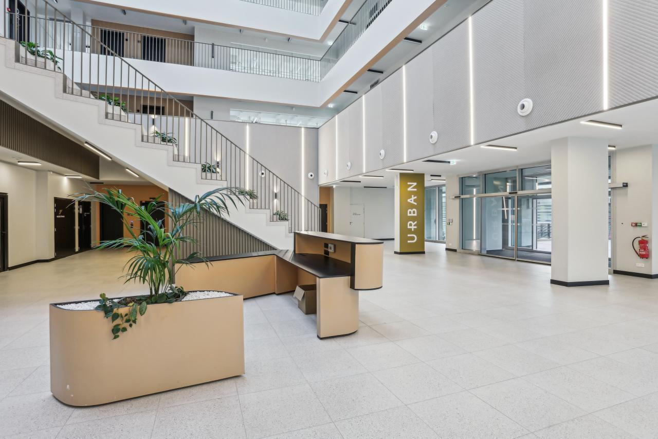 14 Boulevard De Chanzy, Montreuil to rent Building Photo- Image 1 of 17
