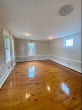 17 Kellogg Ave, Amherst, MA for rent Building Photo- Image 1 of 17