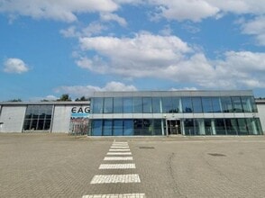 Bunns Bank, Old Buckenham to rent Building Photo- Image 2 of 9