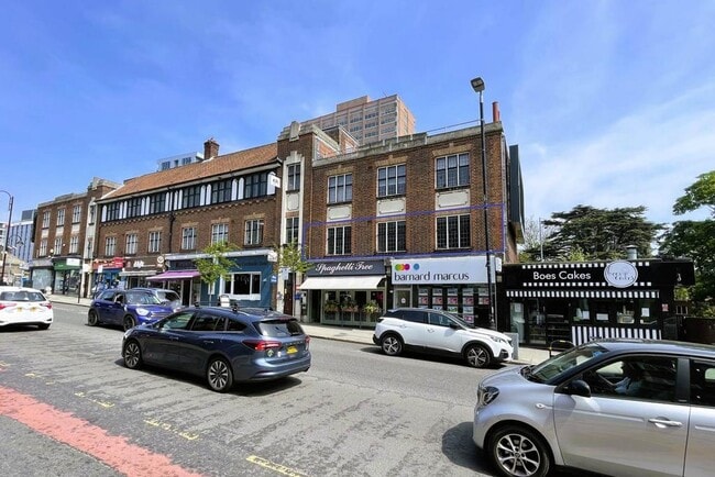 More details for Brighton Rd, Sutton - Office, Retail to Rent