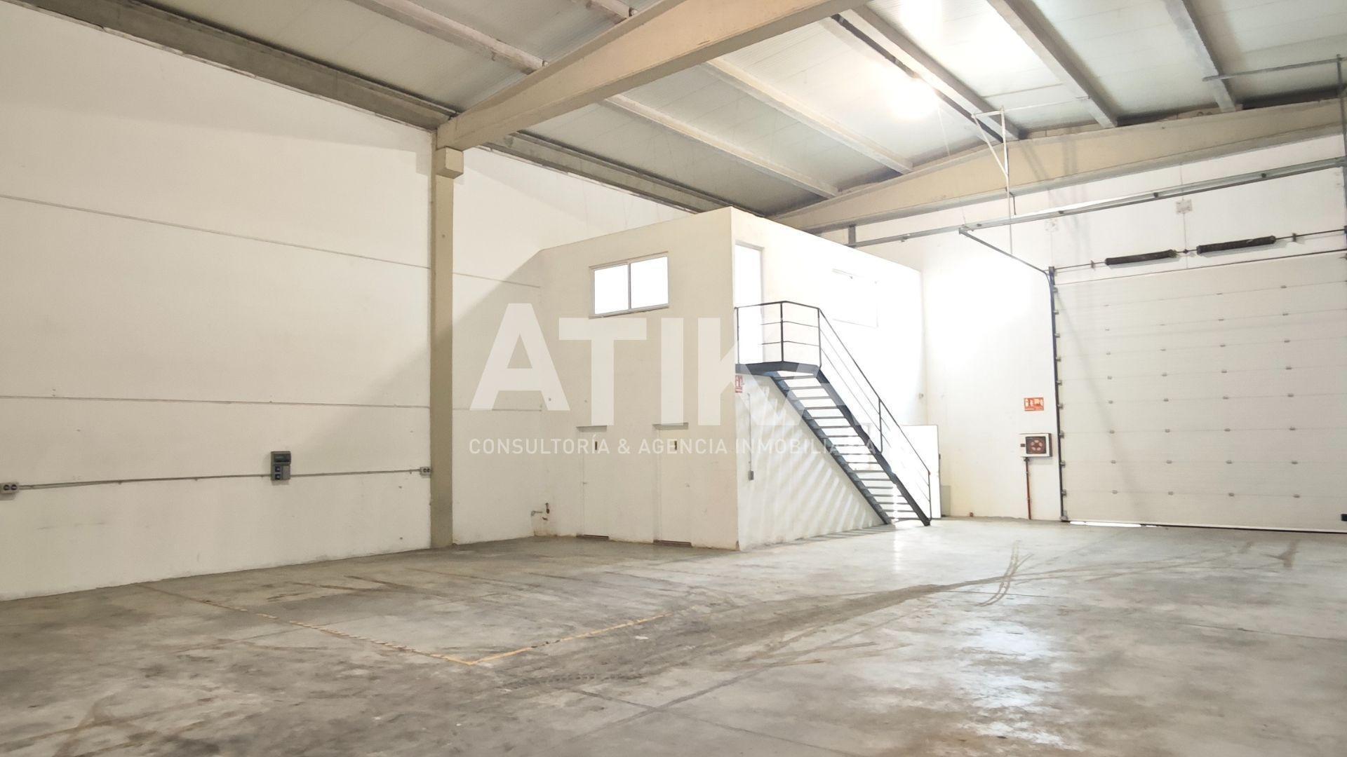 Industrial in Ontinyent, Valencia to rent Building Photo- Image 1 of 12