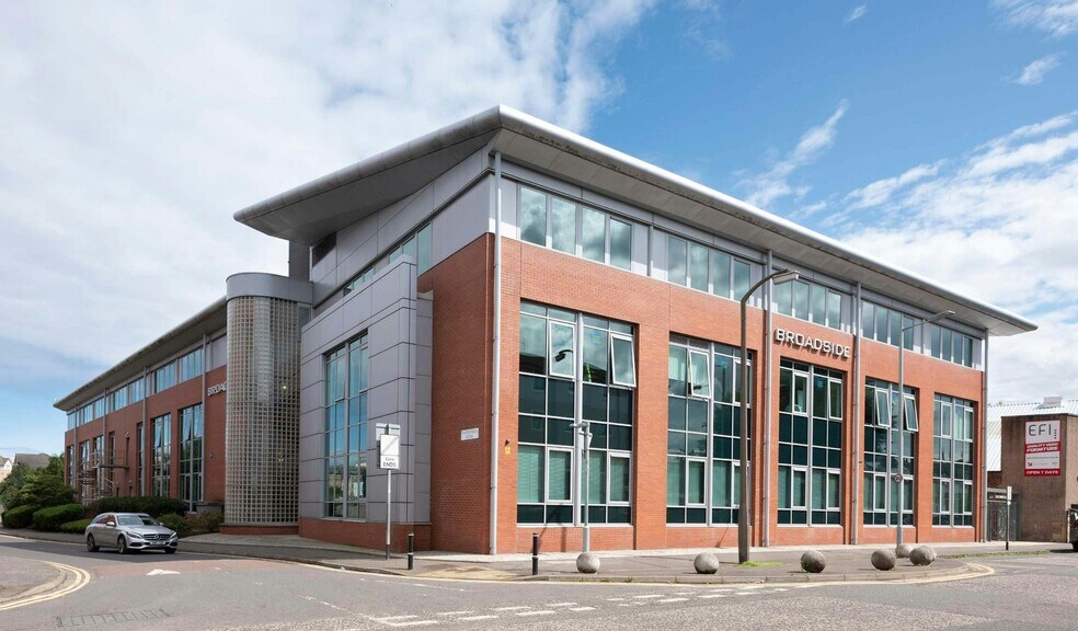 2 Powderhall Rd, Edinburgh to rent - Building Photo - Image 1 of 8