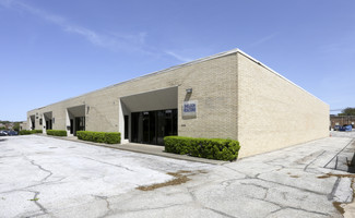 More details for 13706-13720 Neutron Rd, Dallas, TX - Light Industrial for Rent