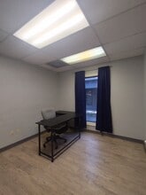 2523 Roosevelt Hwy, College Park, GA to rent Building Photo- Image 2 of 2