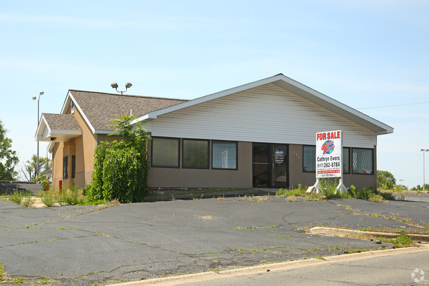 3011 E Michigan Ave, Jackson, MI for sale - Building Photo - Image 1 of 1