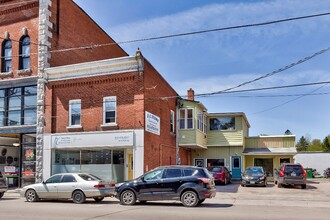 322 Victoria St, Tweed, ON for sale Primary Photo- Image 1 of 1