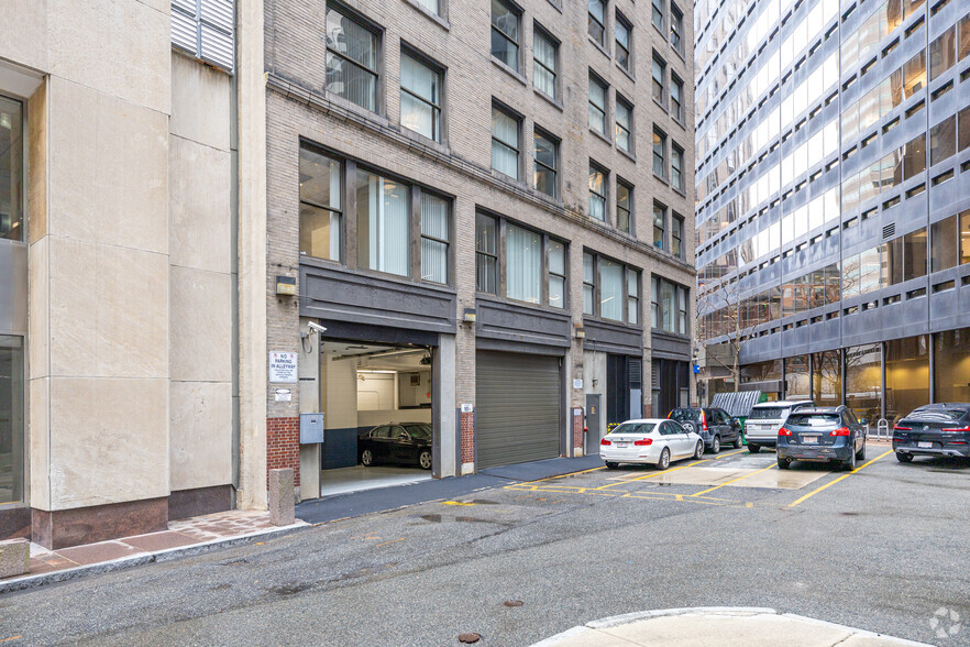 10 High St, Boston, MA for rent - Building Photo - Image 2 of 4