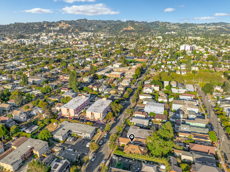 1614 Russell St, Berkeley, CA for sale - Building Photo - Image 3 of 19