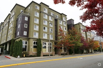 123 NE 112th Ave, Bellevue, WA for rent Building Photo- Image 1 of 159