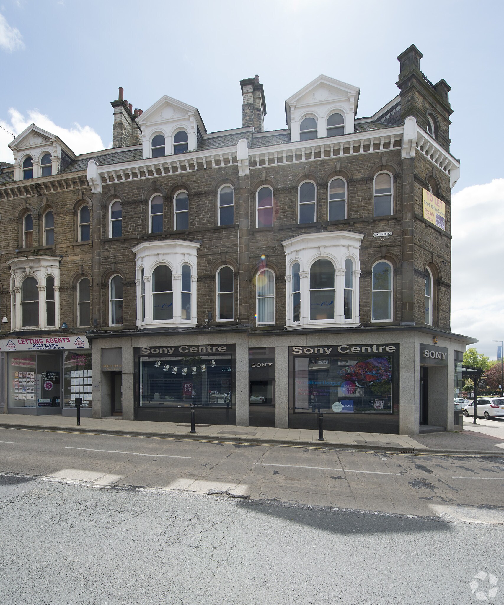 3 Station Bridge, Harrogate for sale Primary Photo- Image 1 of 1