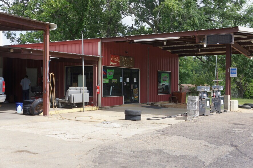 5190 S State Highway 109, 36375 UK