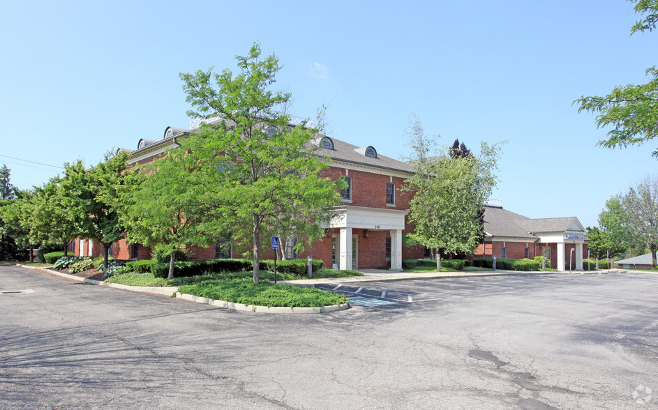 140-154 W Schrock Rd, Westerville, OH for sale - Primary Photo - Image 1 of 1