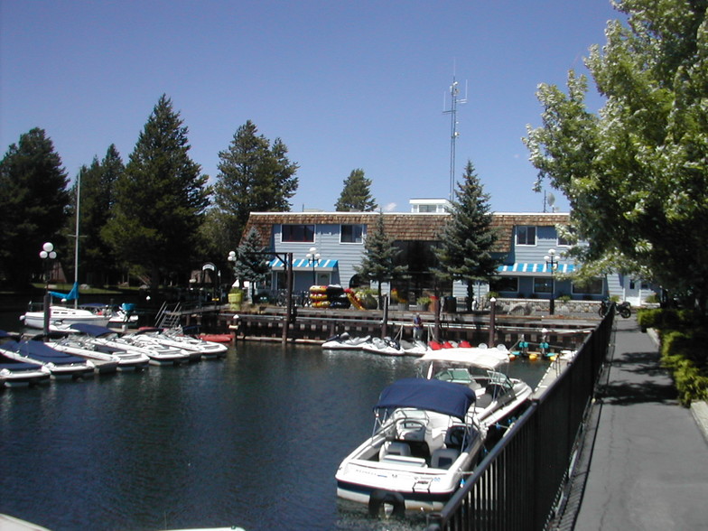 2435 Venice Dr E, South Lake Tahoe, CA for sale - Building Photo - Image 1 of 1