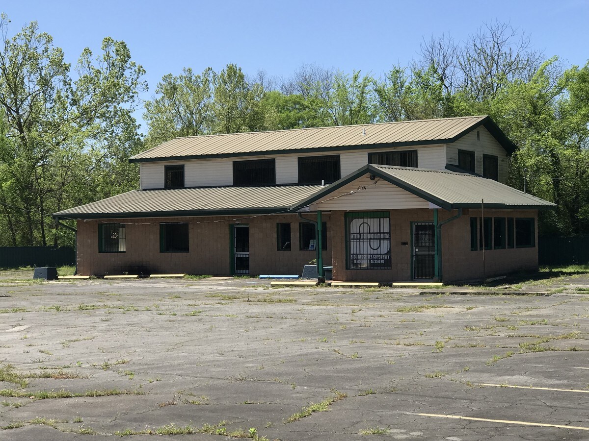 5130 Bessemer Super Hwy, Brighton 35020