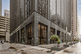 30 N LaSalle St, Chicago, IL for rent Building Photo- Image 1 of 16