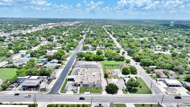 2402-2406 Commercial Ave, San Antonio, TX - aerial  map view - Image1