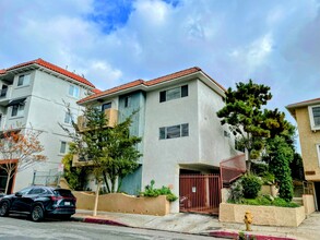 1218 McClellan Dr, Los Angeles, CA for sale Building Photo- Image 1 of 1