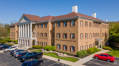 8280 Montgomery Rd, Cincinnati, OH for rent Building Photo- Image 1 of 5